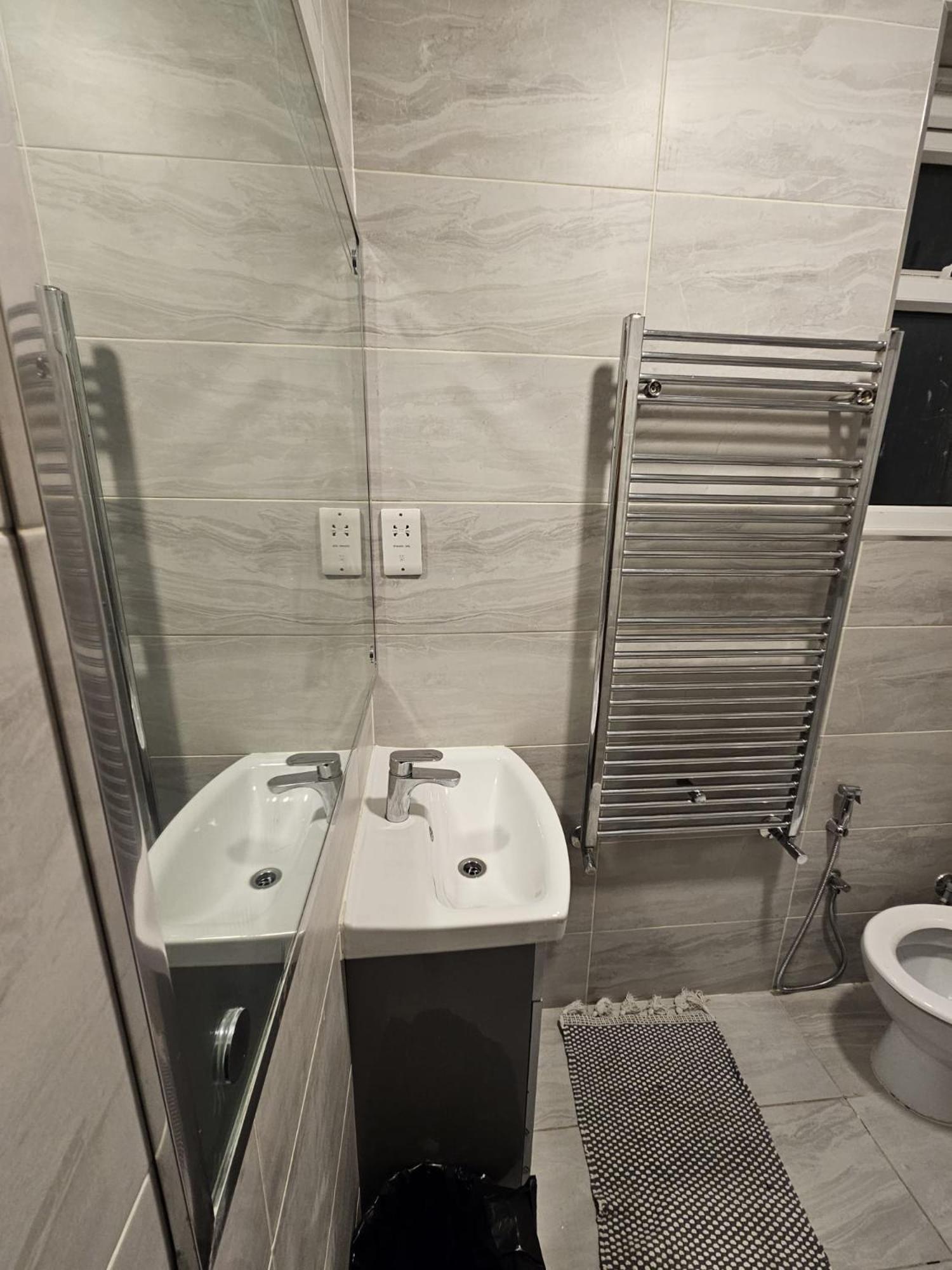 2 Bedroom Flat - Travel Direct To Heathrow/Central Londra Dış mekan fotoğraf